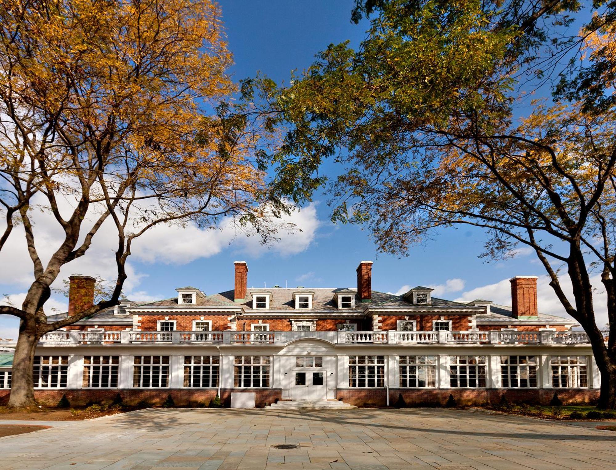 Eastover Estate And Eco Village Lenox Exterior photo