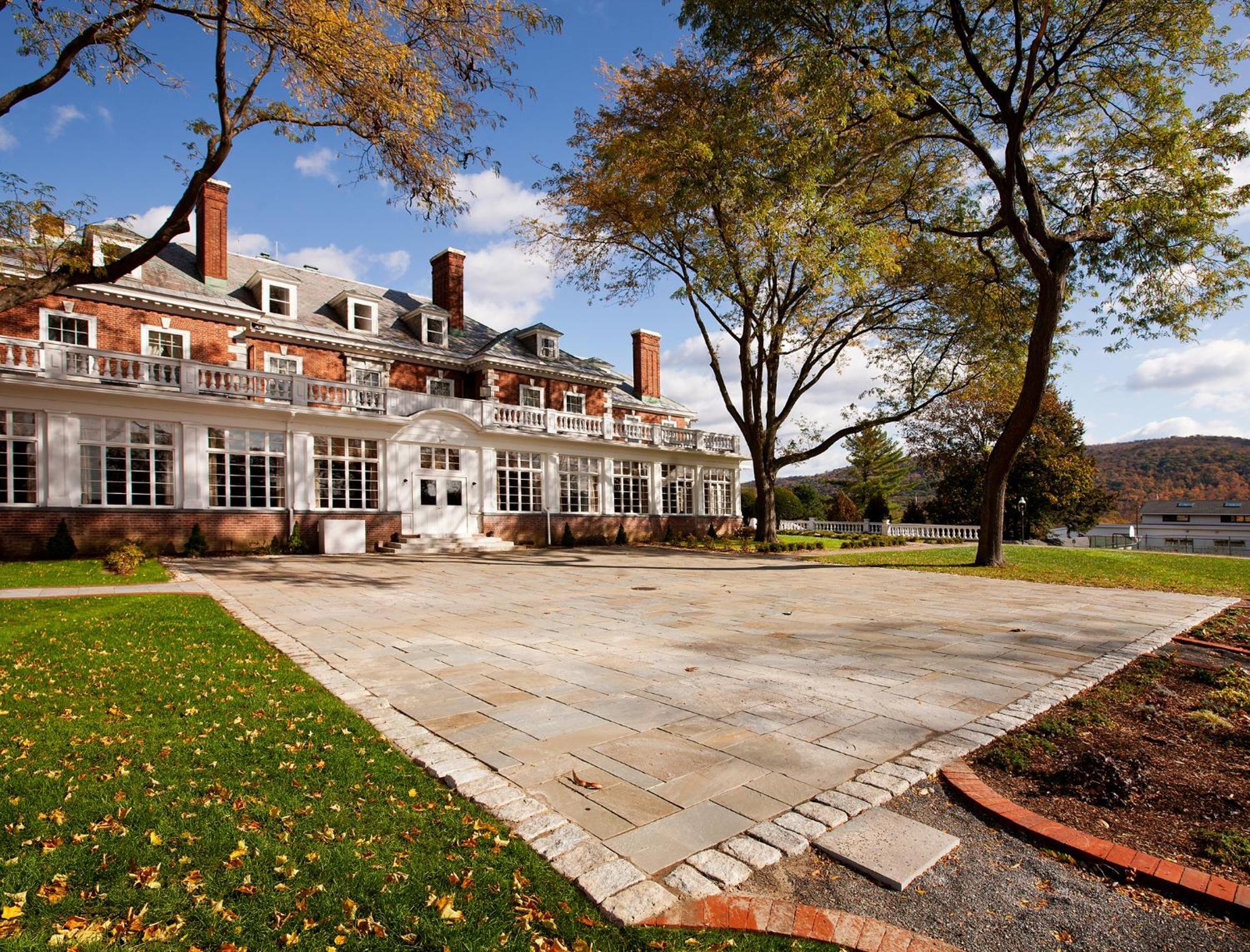 Eastover Estate And Eco Village Lenox Exterior photo
