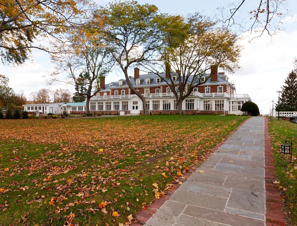 Eastover Estate And Eco Village Lenox Exterior photo